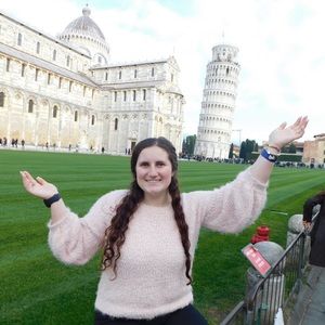 Meet your Posher, Amy